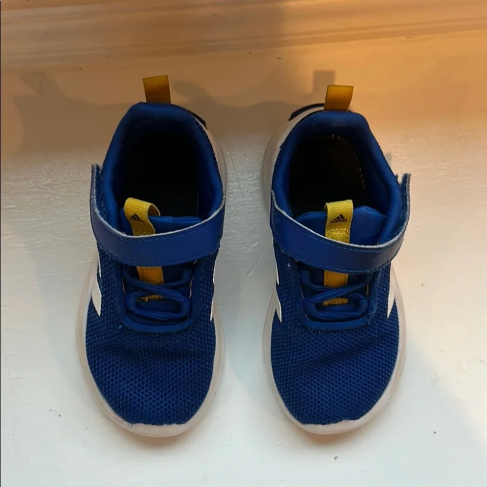 Boys Adidas Sneakers